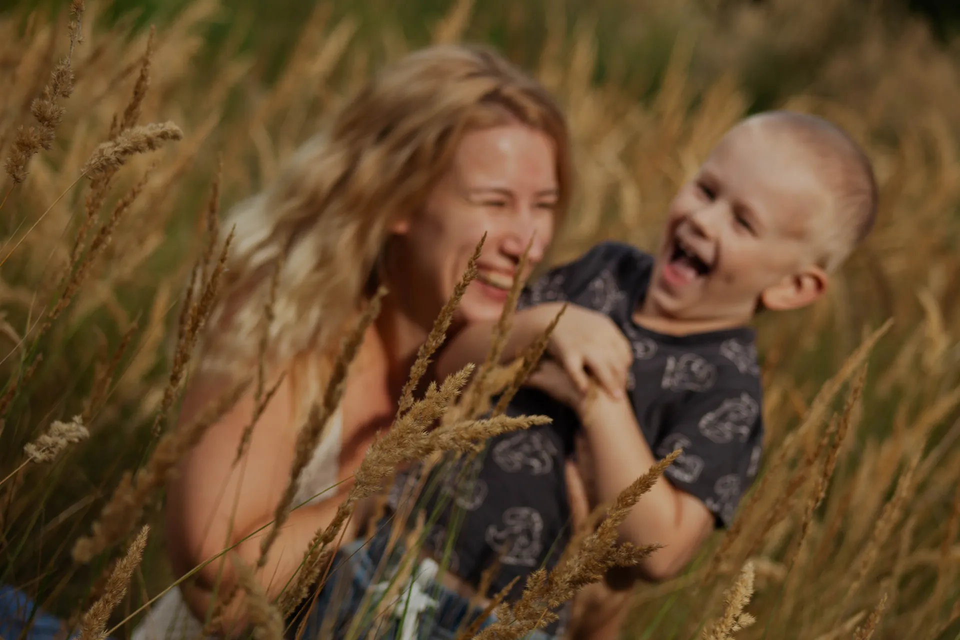 Rodiny - Fotograf Alexandra Bondarenko - Portfolio - /98_client_files/family/0004.webp