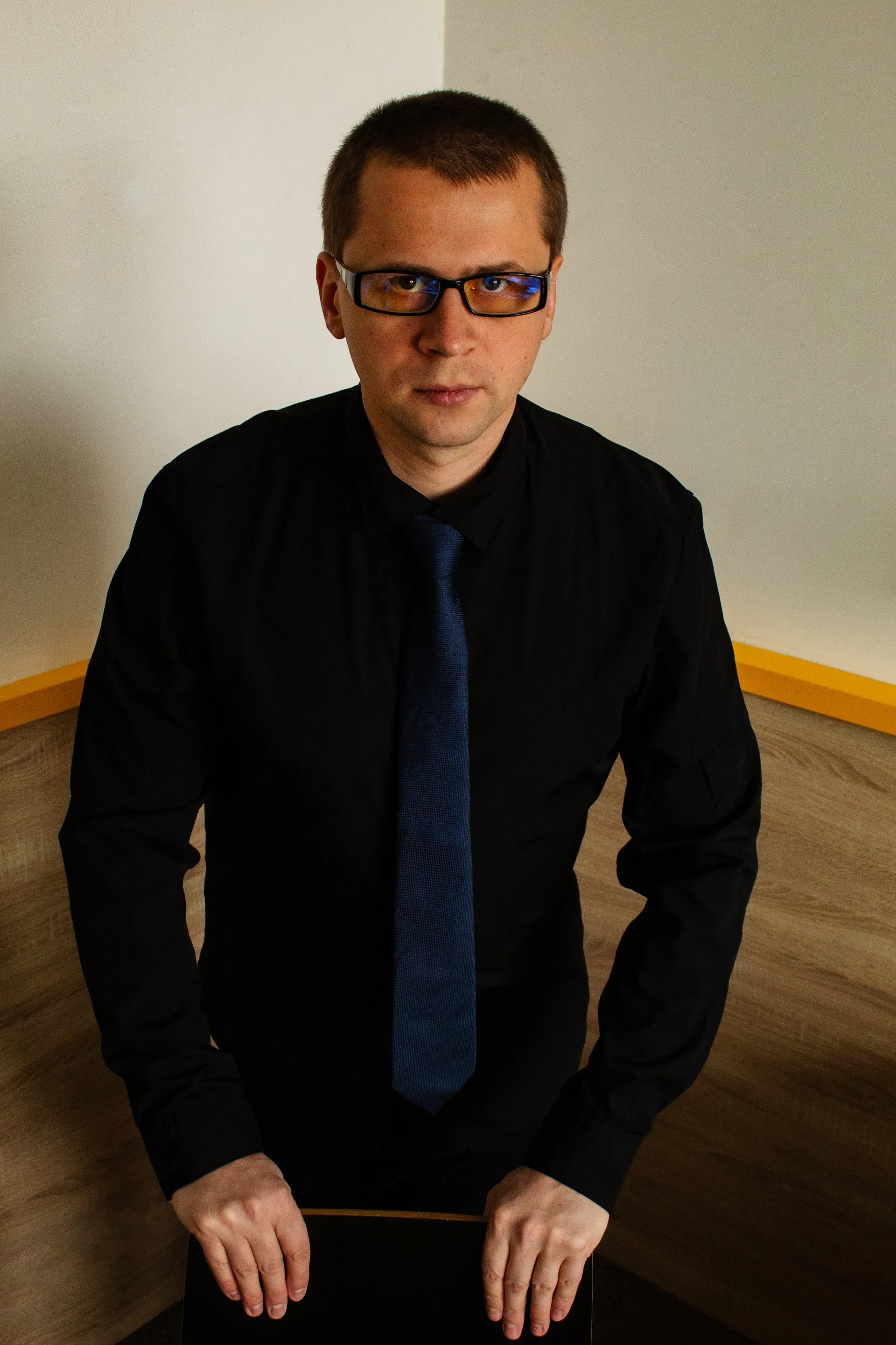 Muži - Fotograf Alexandra Bondarenko - Portfolio - /98_client_files/mans/0002.webp