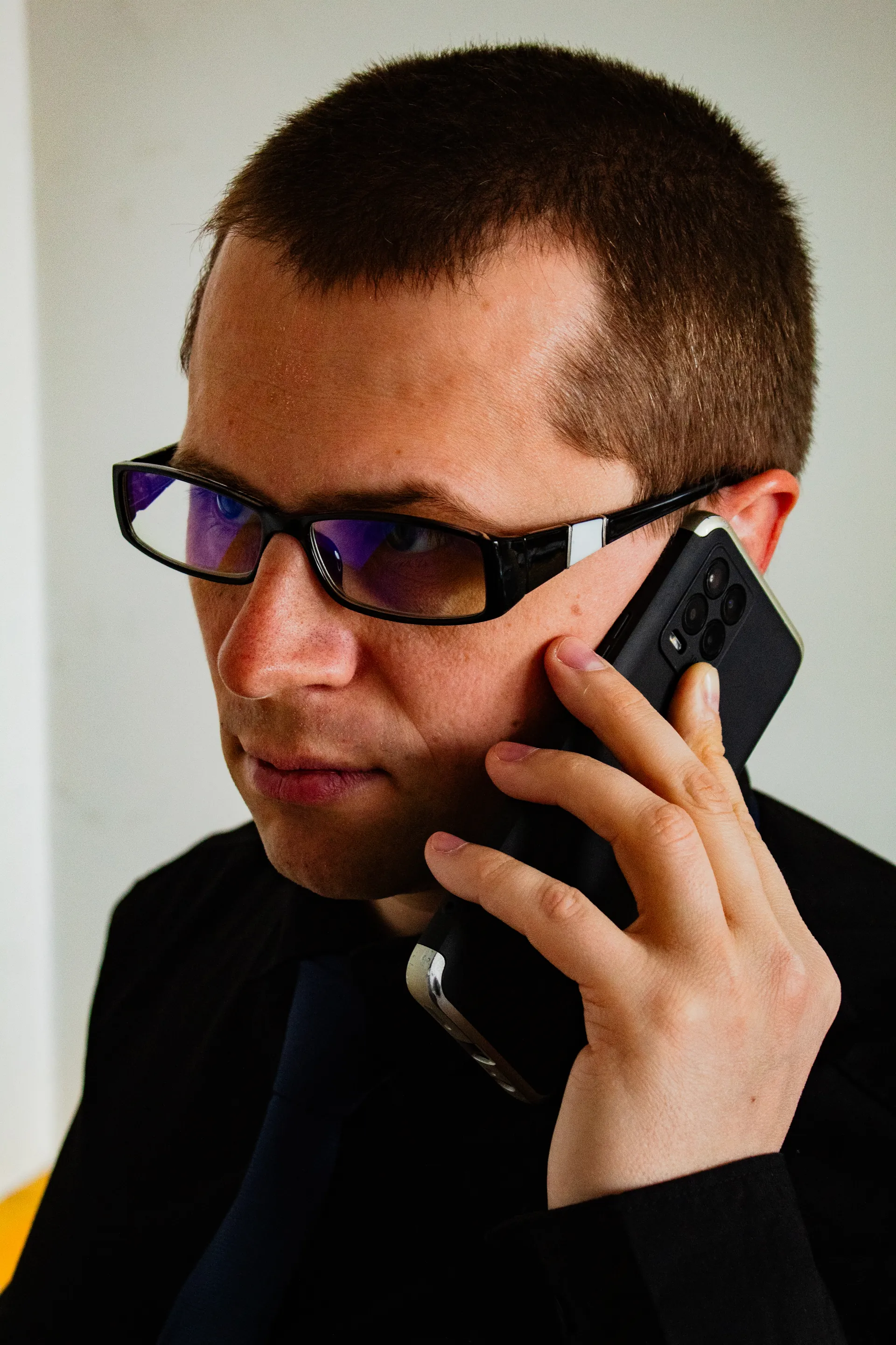 Muži - Fotograf Alexandra Bondarenko - Portfolio - /98_client_files/mans/0012.webp