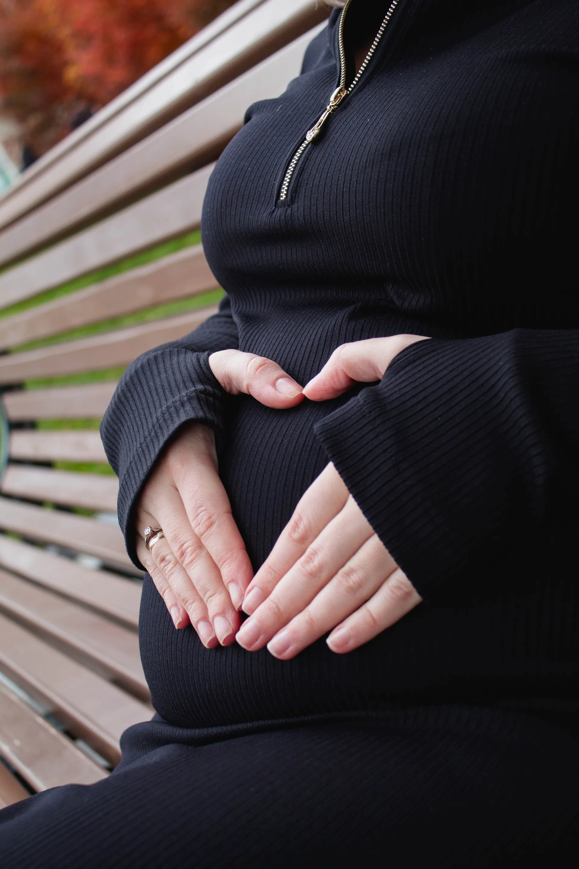 Těhotenské - Fotograf Alexandra Bondarenko - Portfolio - /98_client_files/pregnant/0009.webp