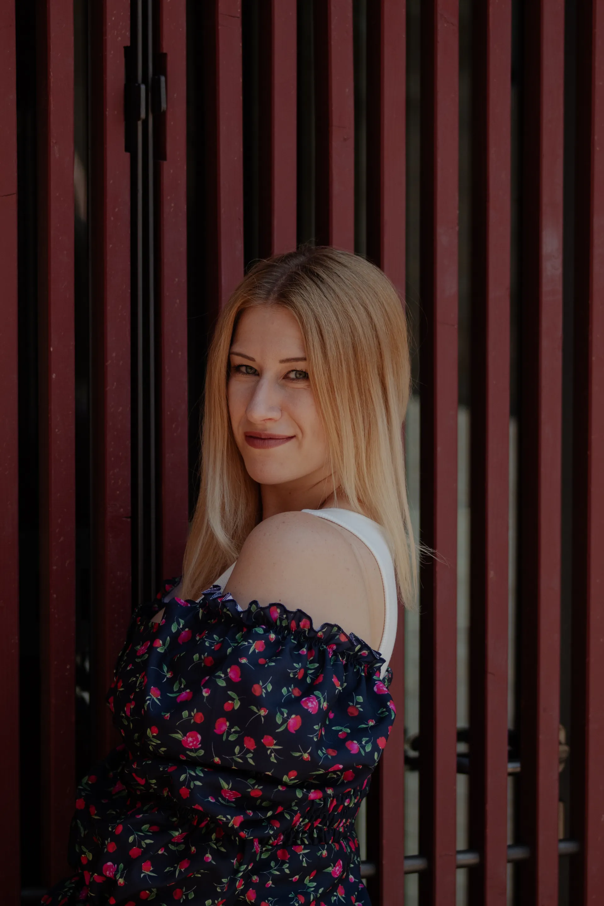 Ženy - Fotograf Alexandra Bondarenko - Portfolio - /98_client_files/womans/0021.webp